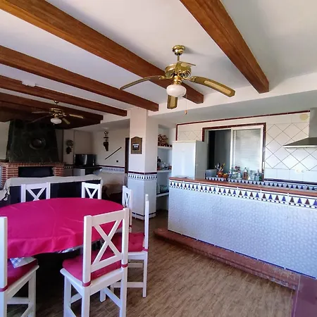 Casas Medina * Guevejar